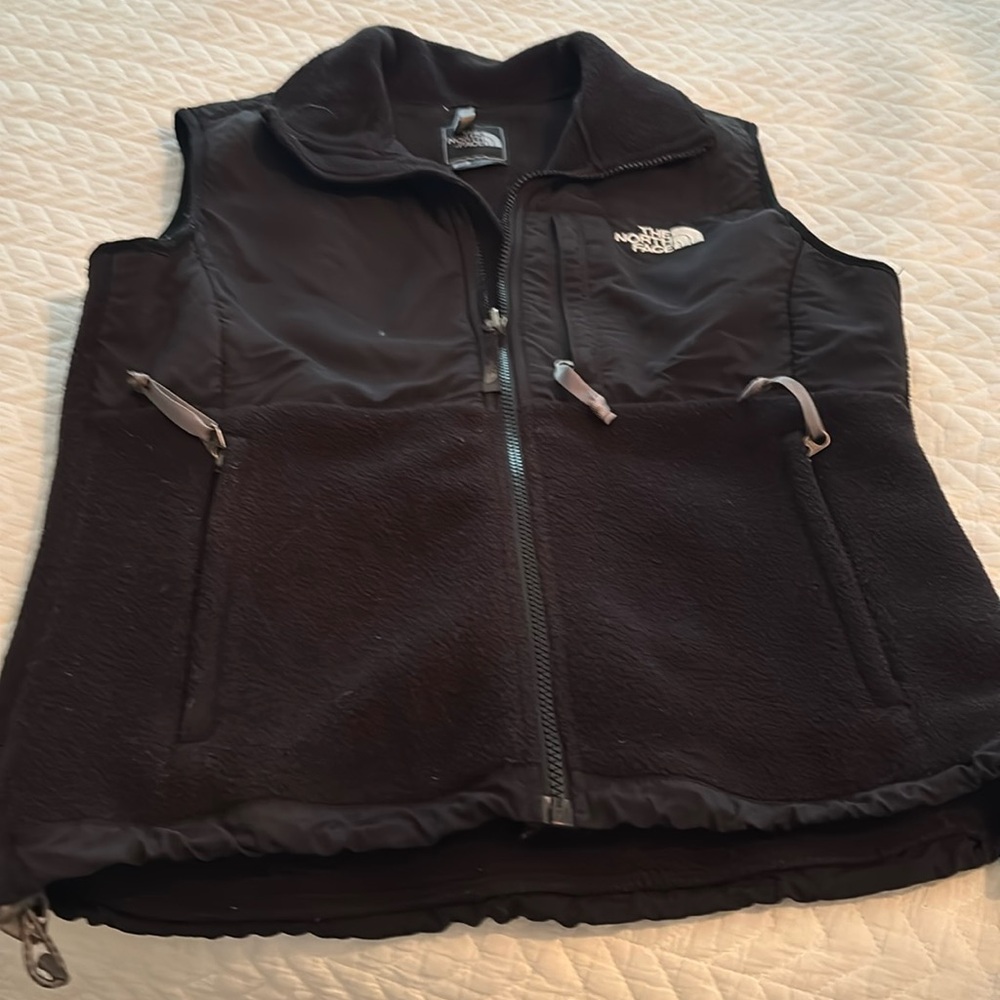 North face vest